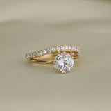 Pavé Diamond Curve Ring