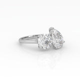 Round and Pear Toi et Moi