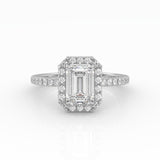 Emerald Solitaire-sormus halolla ja sivukivillä