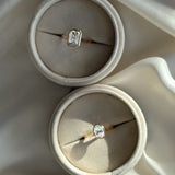 The Oval Bezel