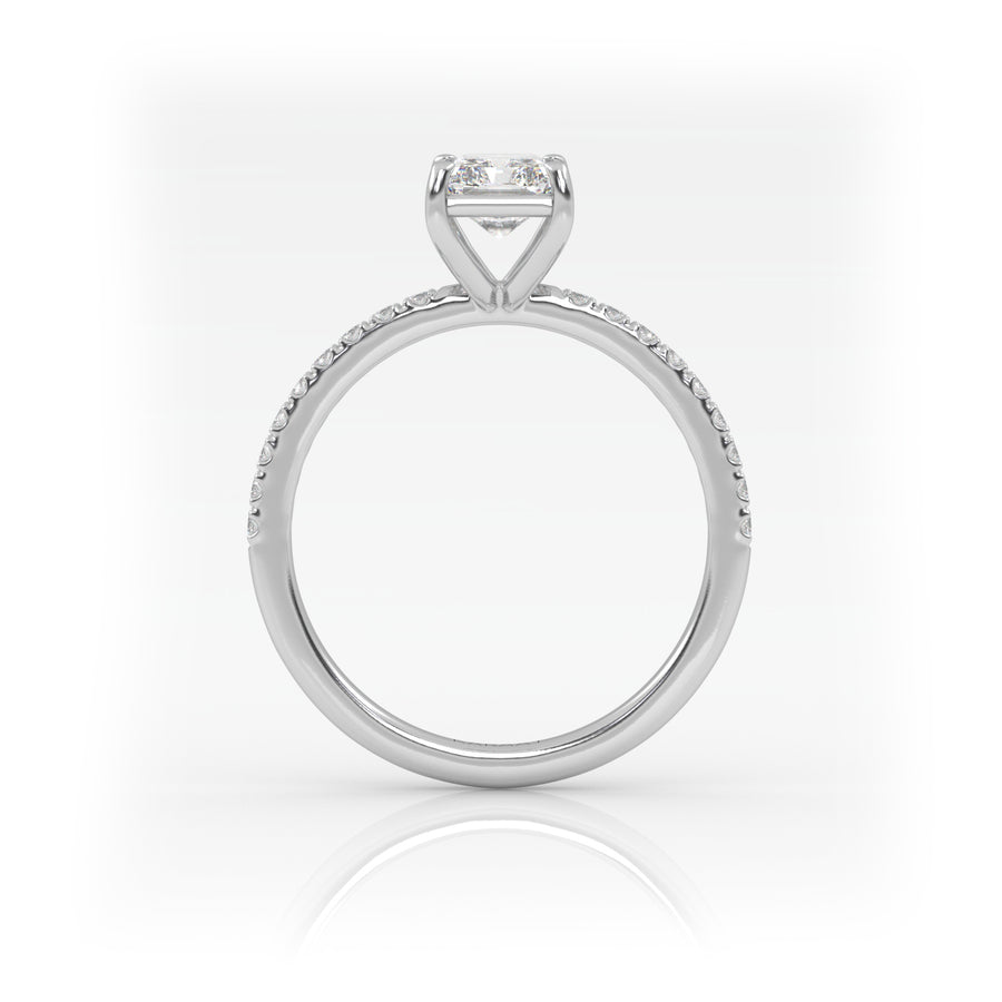 Der ovale Solitär mit Pavé-Band