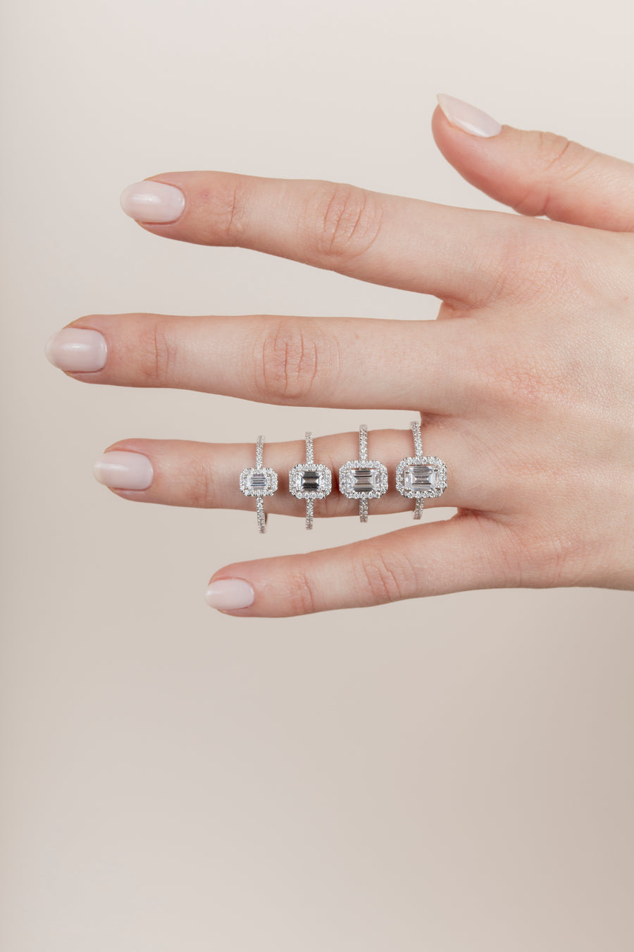 The Emerald Solitaire with Pavé band and Halo