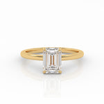 Emerald Solitaire engagement ring, made of 1-carat lab-grown diamond and 18k yellow gold. 